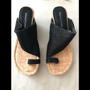 donald pliner gyer sandals